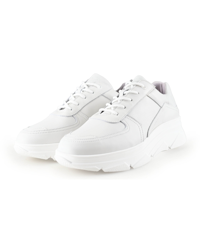 Bridge Footwear Sneaker