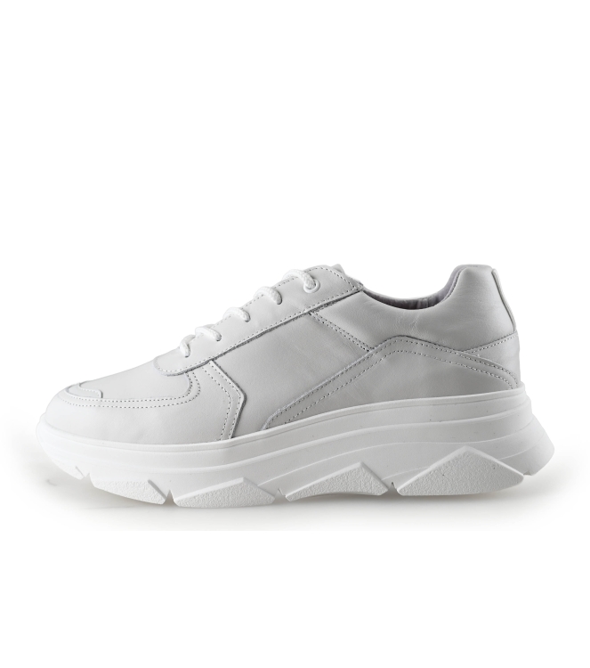 Bridge Footwear Sneaker