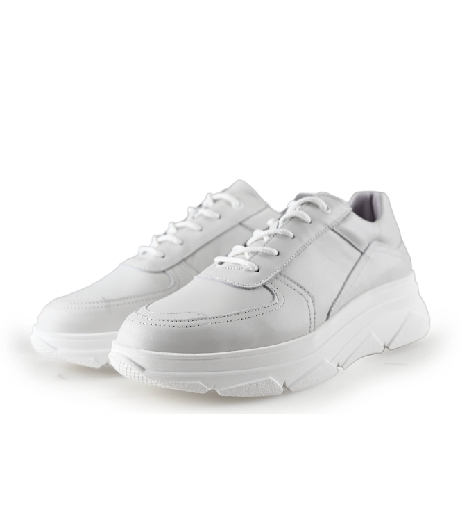 Bridge Footwear Sneaker