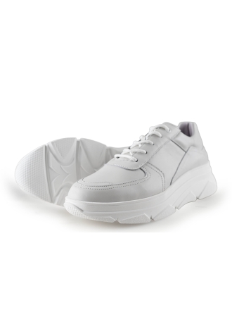 Bridge Footwear Sneaker