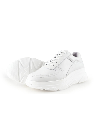 Bridge Footwear Sneaker