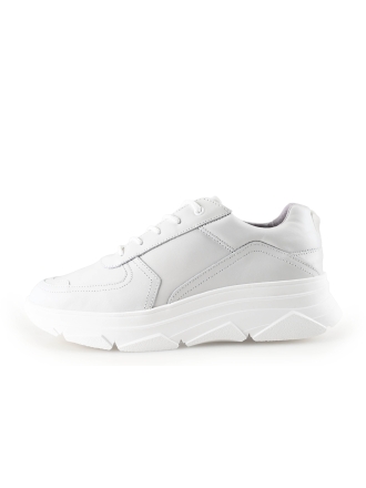 Bridge Footwear Sneaker