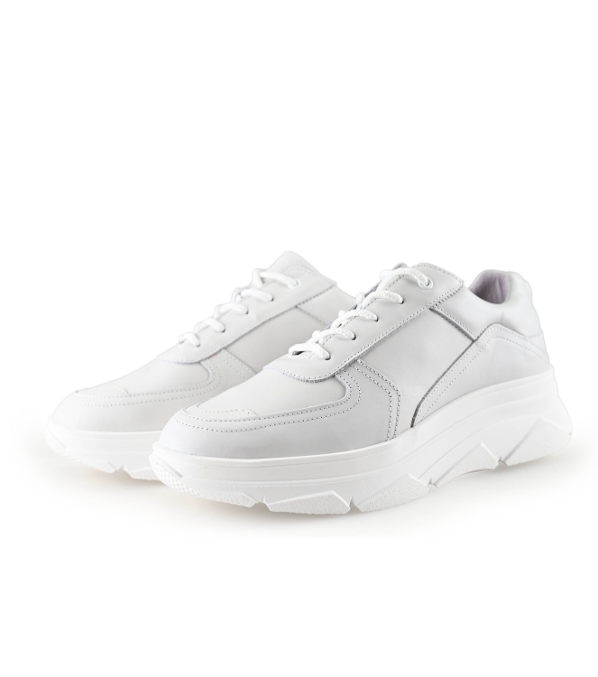 Bridge Footwear Sneaker