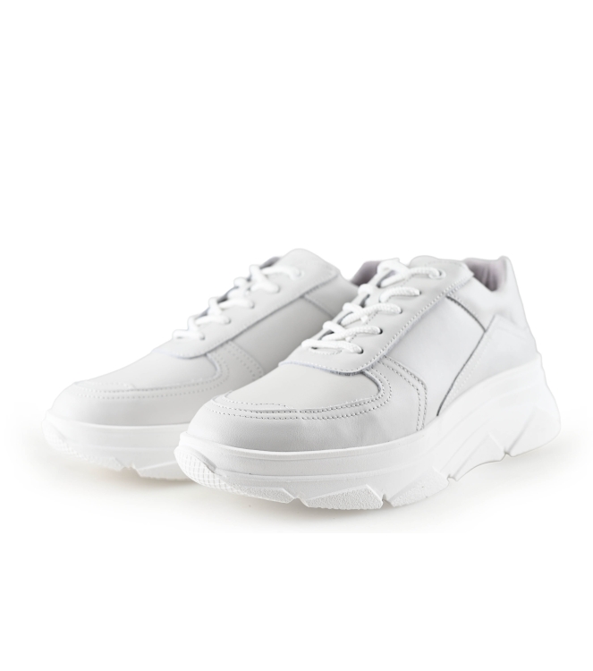 Bridge Footwear Sneaker