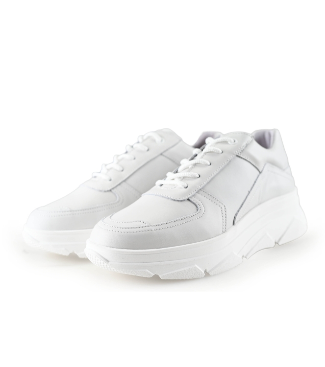Bridge Footwear Sneaker