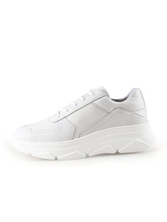 Bridge Footwear Sneaker