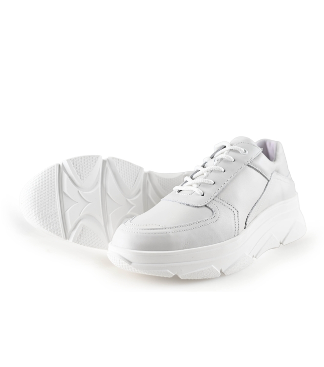 Bridge Footwear Sneaker