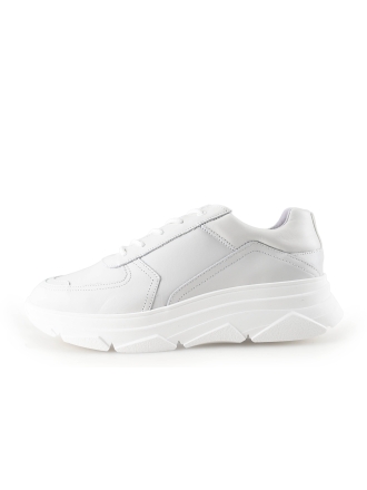 Bridge Footwear Sneaker