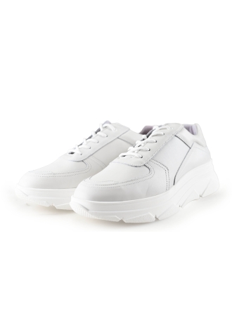 Bridge Footwear Sneaker