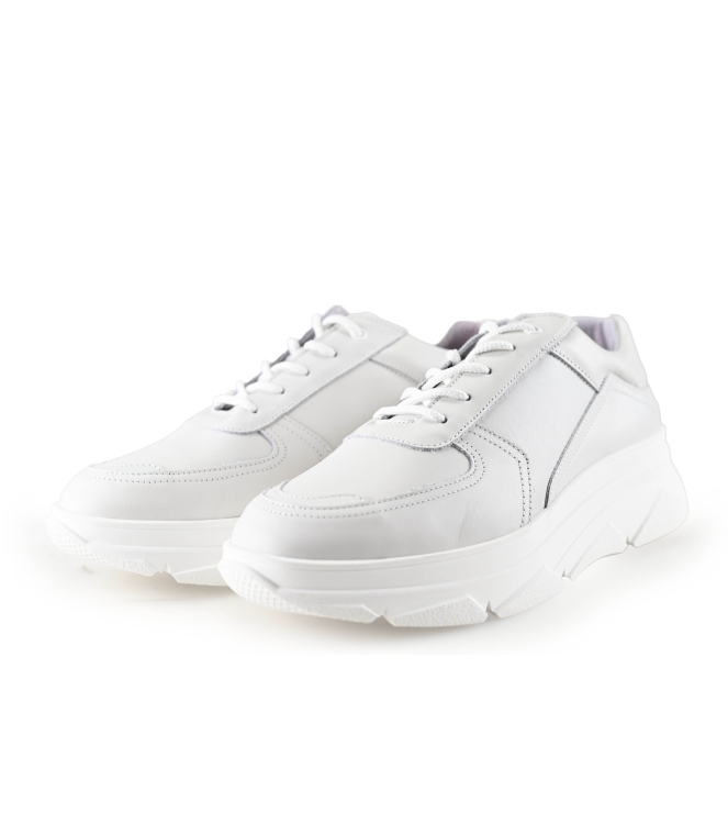 Bridge Footwear Sneaker