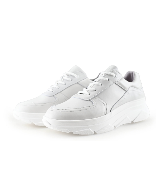 Bridge Footwear Sneaker