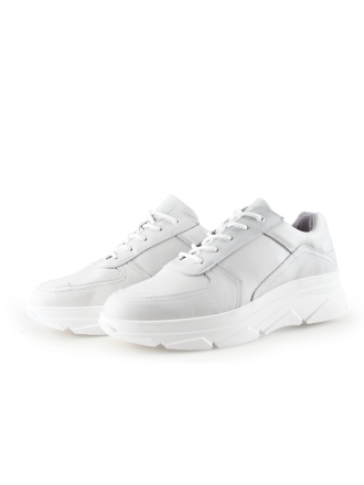 Bridge Footwear Sneaker