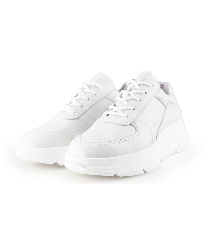 Bridge Footwear Sneaker