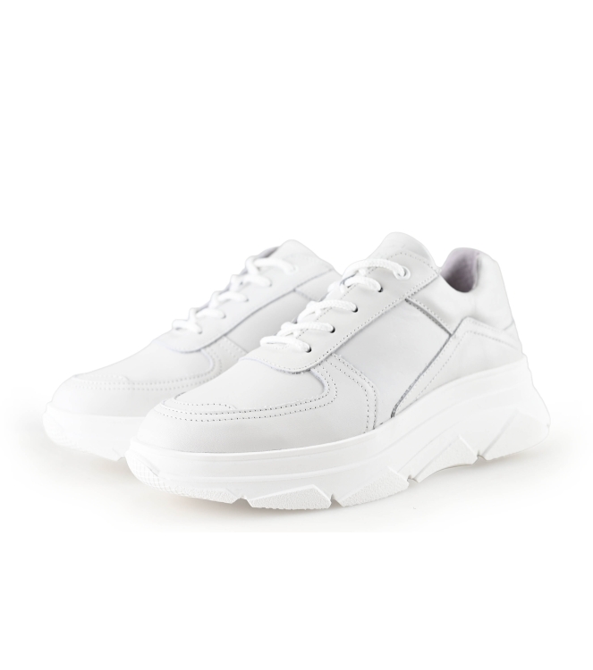 Bridge Footwear Sneaker