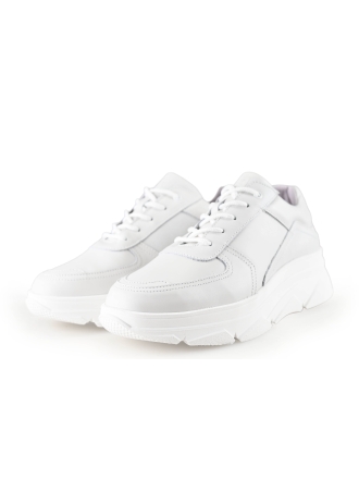 Bridge Footwear Sneaker