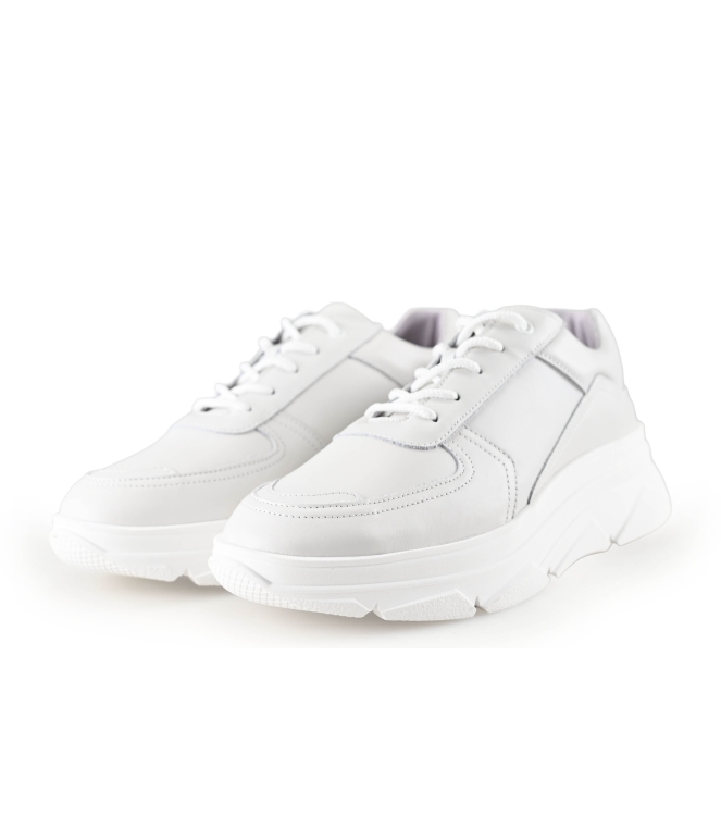 Bridge Footwear Sneaker