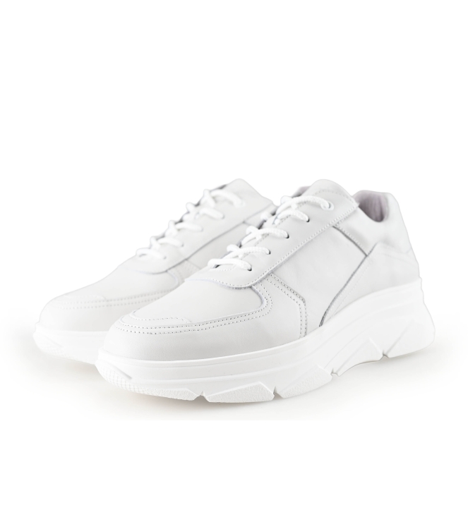 Bridge Footwear Sneaker