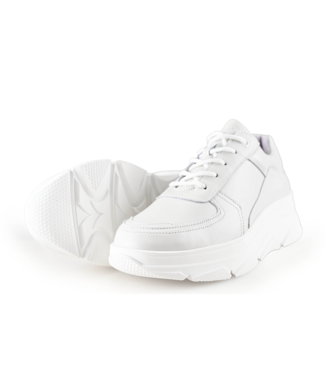 Bridge Footwear Sneaker