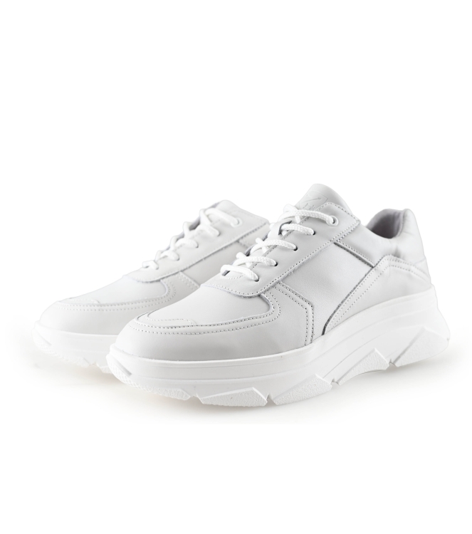 Bridge Footwear Sneaker