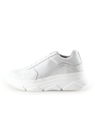 Bridge Footwear Sneaker