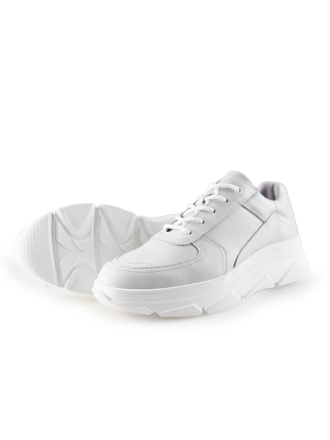 Bridge Footwear Sneaker