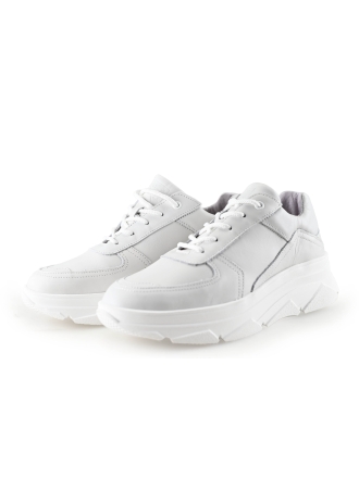 Bridge Footwear Sneaker
