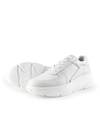 Bridge Footwear Sneaker