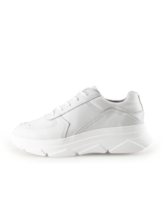 Bridge Footwear Sneaker