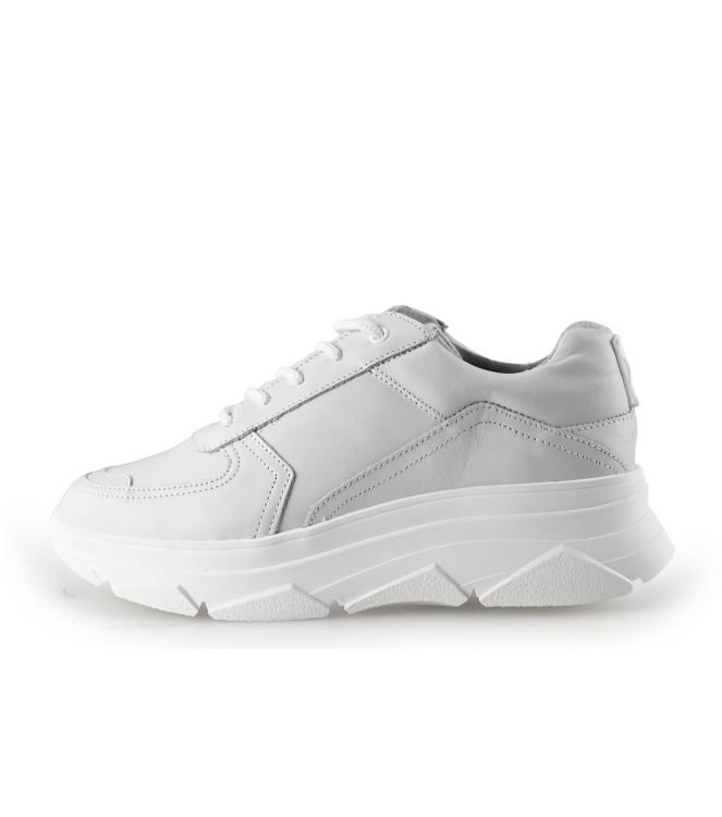 Bridge Footwear Sneaker