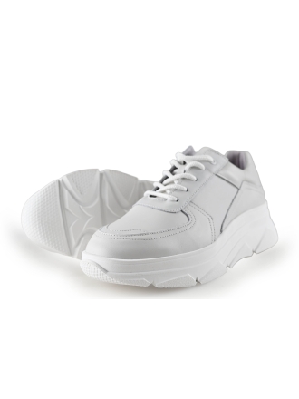 Bridge Footwear Sneaker