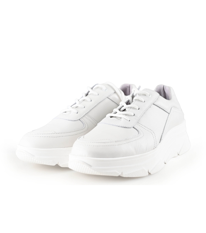 Bridge Footwear Sneaker