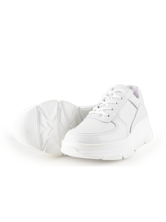 Bridge Footwear Sneaker