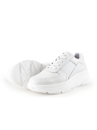 Bridge Footwear Sneaker