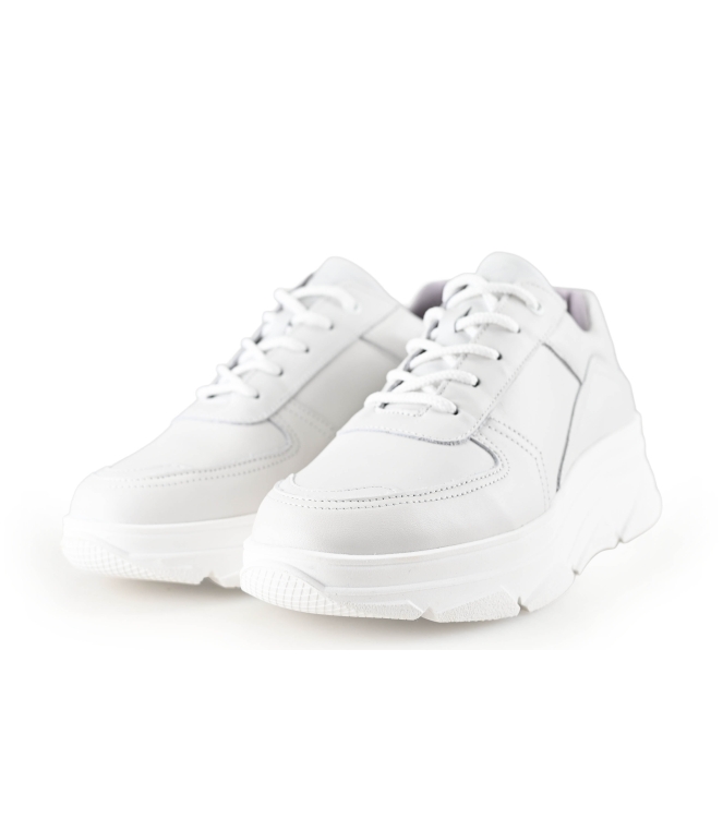 Bridge Footwear Sneaker