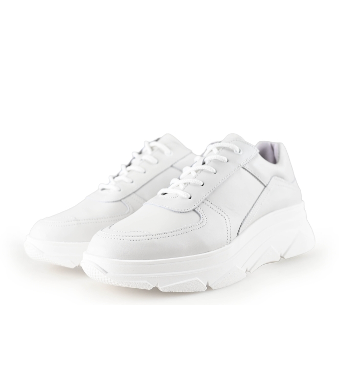Bridge Footwear Sneaker
