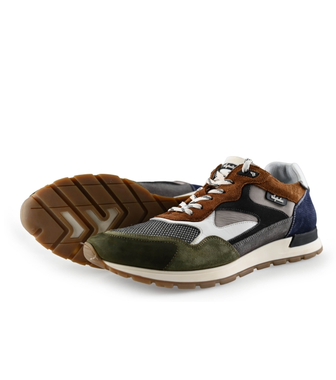 Australian Sneaker