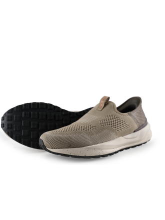 Skechers Slip-ons