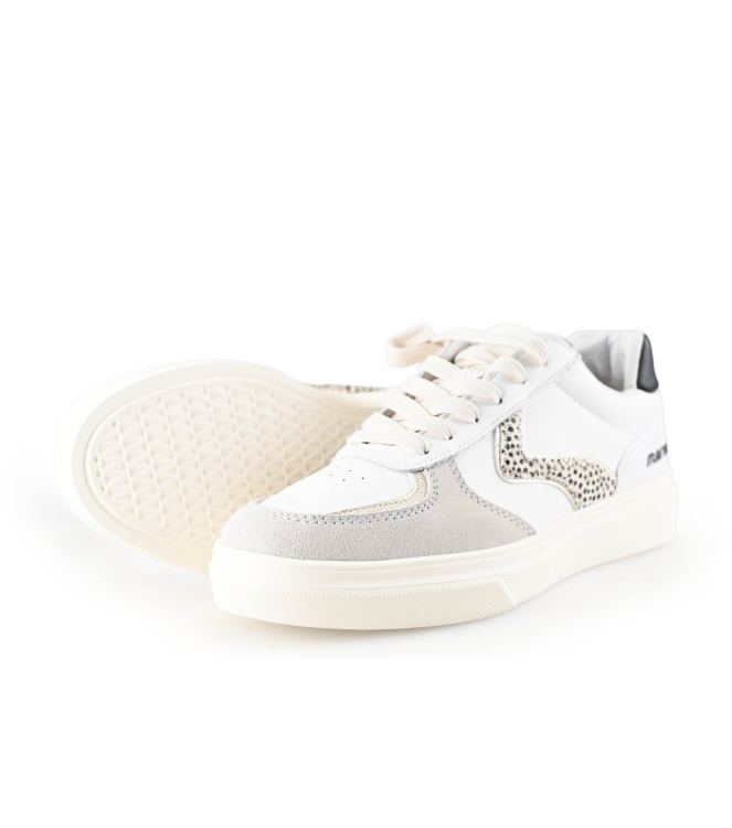 Maruti Sneaker