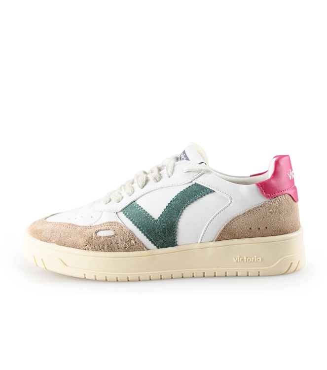Victoria Sneaker