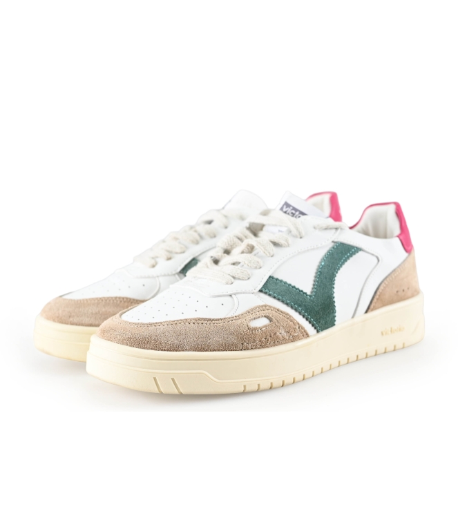 Victoria Sneaker