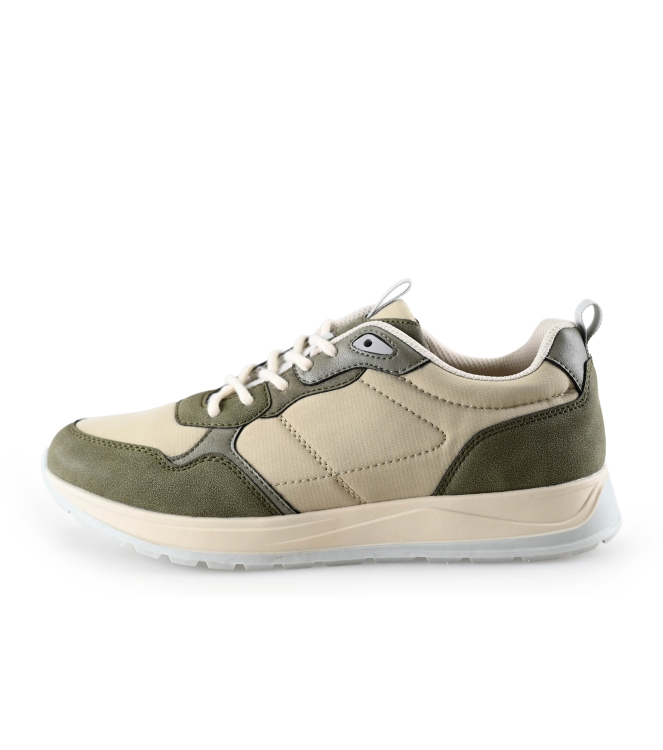 Vertice Sneaker