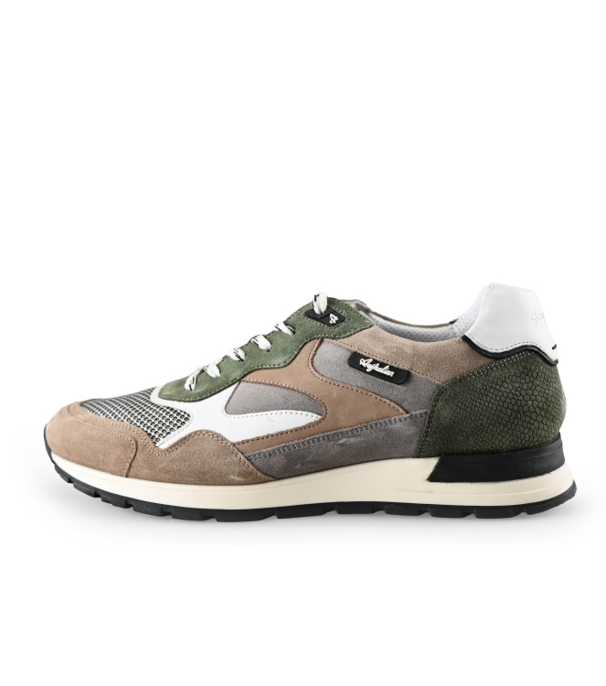 Australian Sneaker
