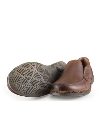 Outfielder Slip-ons