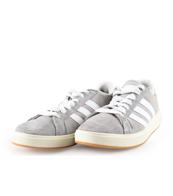 Adidas Sneaker