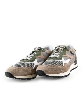Australian Sneaker