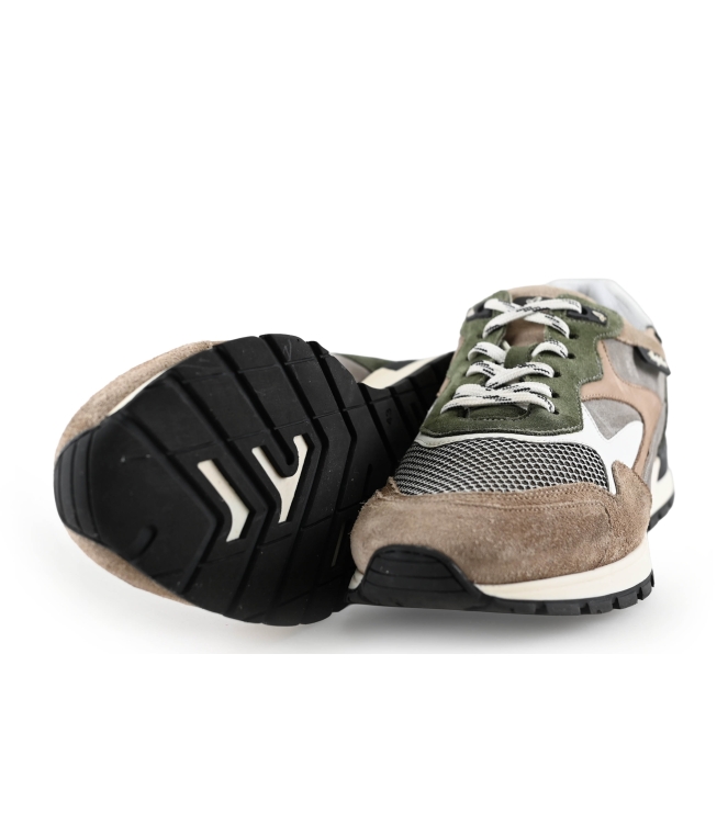 Australian Sneaker