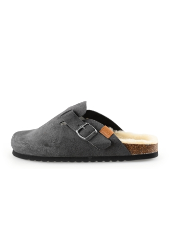 Basicz Slip-ons