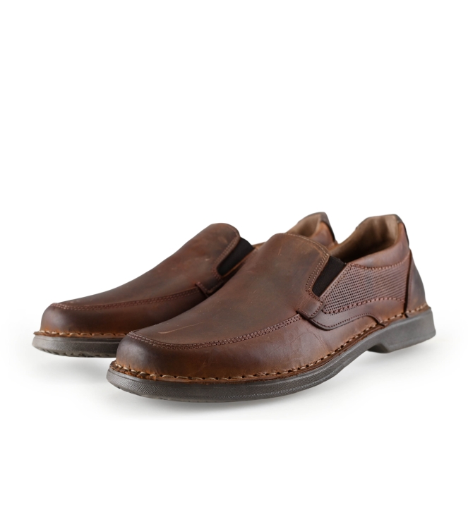 Outfielder Slip-ons