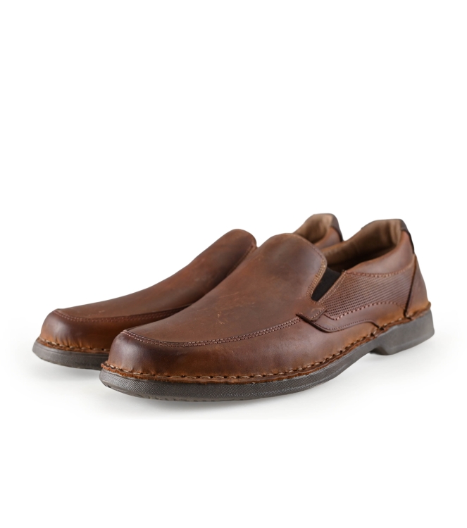 Outfielder Slip-ons
