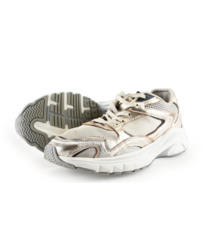 Maruti Sneaker